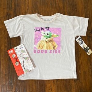 NWT Star Wars Baby Yoda Kids Tee Size 7/8 M+ Light Up Necklace